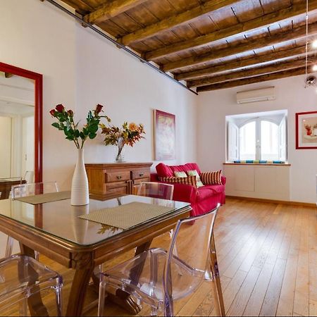 Apartmán Piazza Barberini Řím Exteriér fotografie