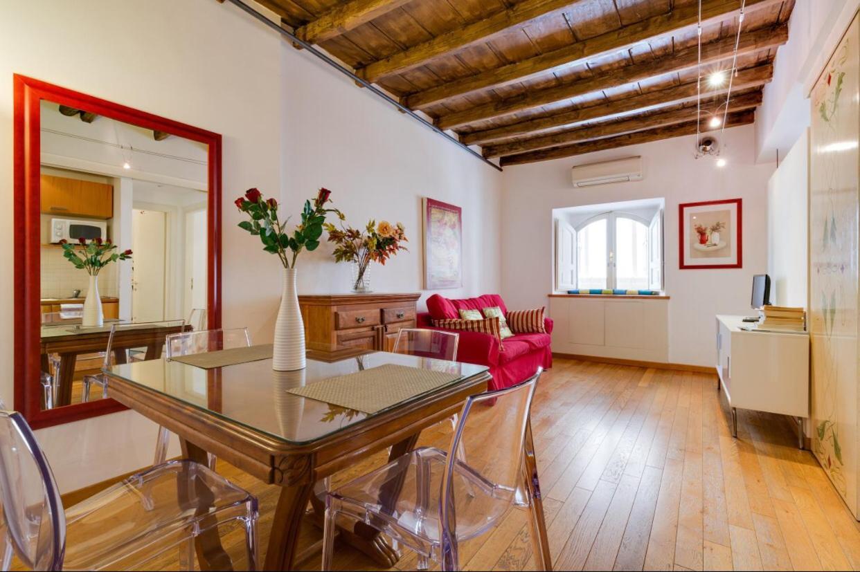 Apartmán Piazza Barberini Řím Exteriér fotografie